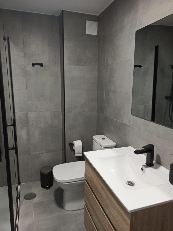 Apartamento Carihuela Nucleo Cristal Torremolinos Exterior foto